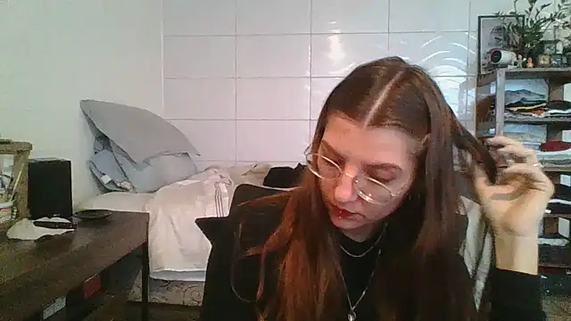 SweetyBabyDemon online show from 8, 9, 2025