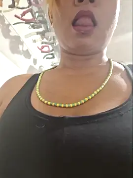 gatadeojosclaros online show from 5, 4, 2026