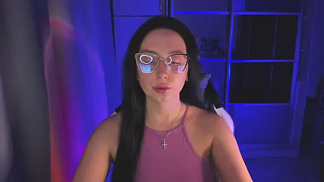 Christy Calypso online show from 8, 10, 2025