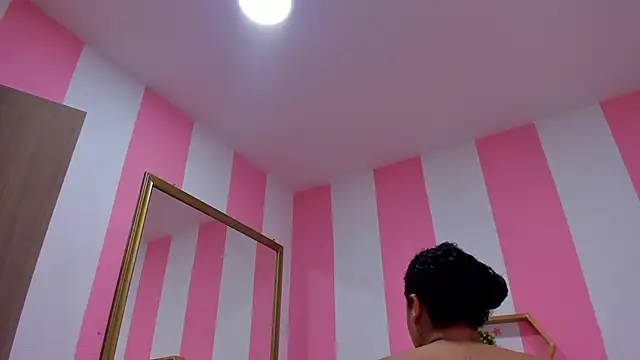 ISABELLA 020 online show from 1, 11, 2025