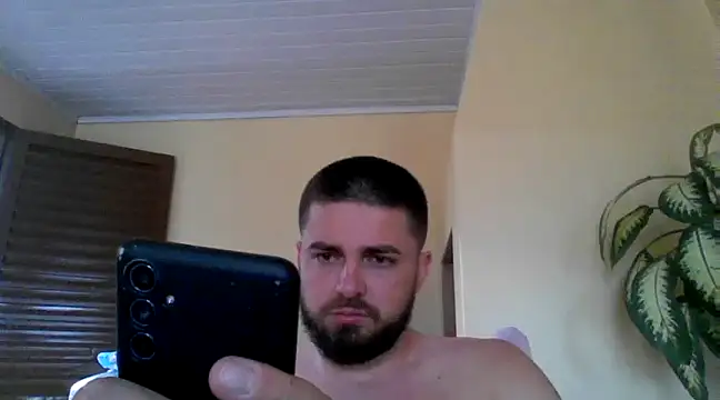 Snapshot of Dat1994 chatting on 13, 12, 2024 Dat1994 online show from 13, 12, 2024