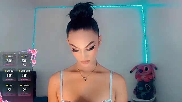  Riannagarcia  online show from 10, 10, 2025