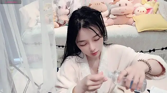 Snapshot of AKiKi711 chatting on 23, 3, 2026 AKiKi711 online show from 23, 3, 2026