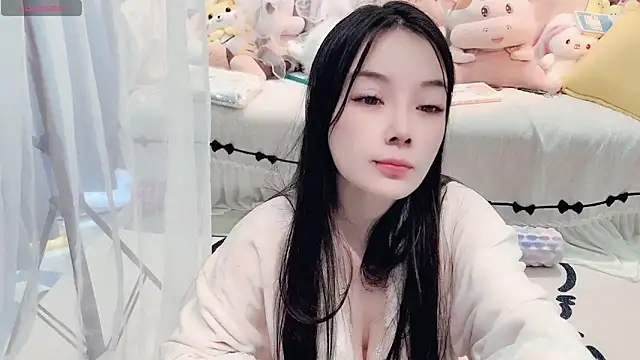 Snapshot of AKiKi711 chatting on 4, 4, 2026 AKiKi711 online show from 4, 4, 2026