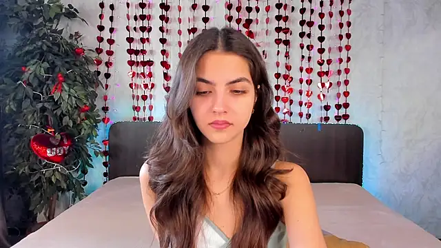 Milana Crystal  online show from 13, 2, 2025