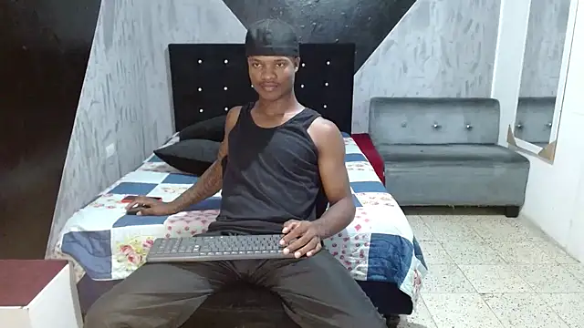 MiguelAngelxl online show from 17, 1, 2026