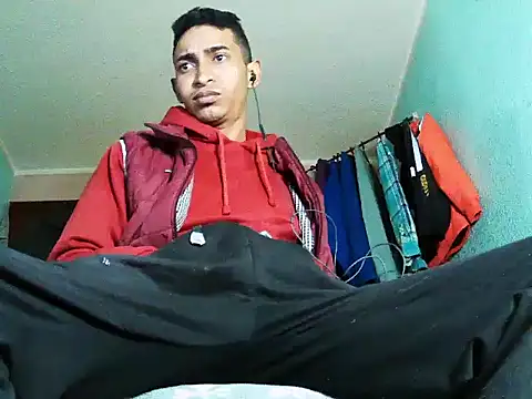 Snapshot of andrescaraballo chatting on 8, 10, 2025 andrescaraballo online show from 8, 10, 2025