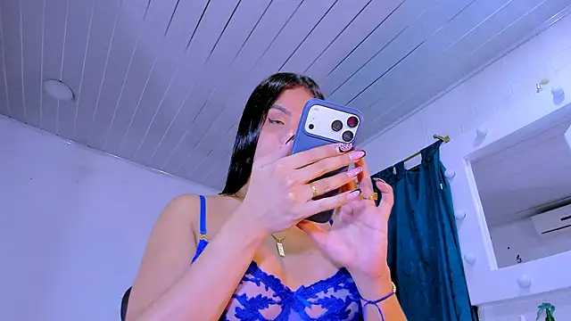 Snapshot of LatinVenuz chatting on 24, 7, 2026 LatinVenuz online show from 24, 7, 2026