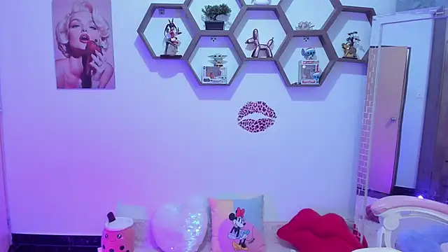 SharonSander online show from 2, 4, 2026