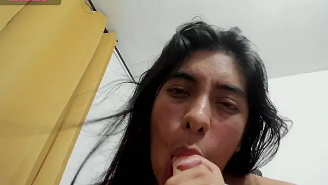 Snapshot of miss_eylens chatting on 12, 5, 2026 miss eylens online show from 12, 5, 2026