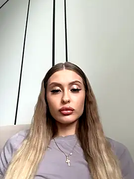 Snapshot of Sweet__Milly chatting on 14, 9, 2025 Sweet Milly online show from 14, 9, 2025