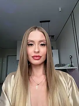 Snapshot of Sweet__Milly chatting on 28, 9, 2025 Sweet Milly online show from 28, 9, 2025