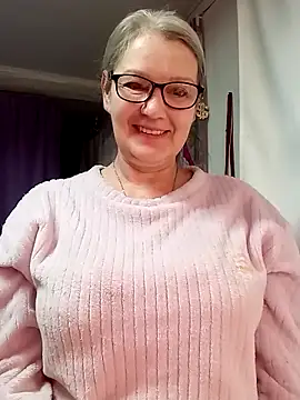 irinamaux online show from 10, 2, 2026