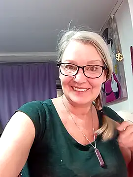 irinamaux online show from 21, 2, 2026