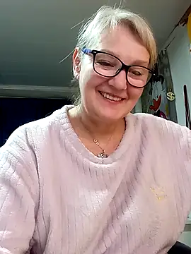 irinamaux online show from 14, 4, 2026