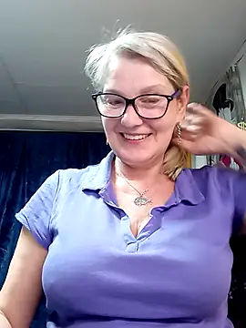 irinamaux online show from 16, 4, 2026