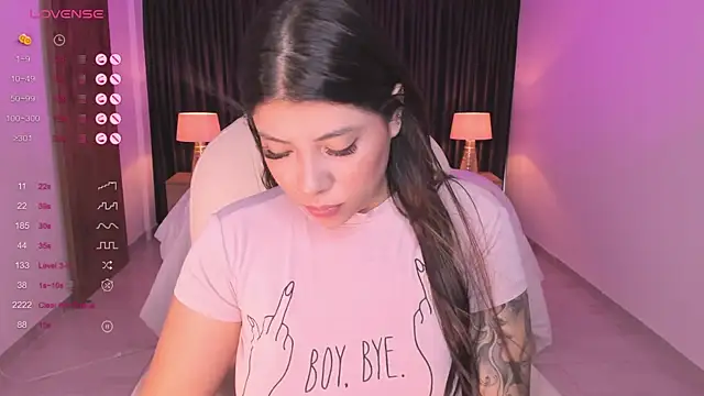 Snapshot of celeste_rosse chatting on 18, 12, 2024 celeste rosse online show from 18, 12, 2024