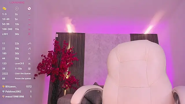 Snapshot of celeste_rosse chatting on 7, 1, 2025 celeste rosse online show from 7, 1, 2025
