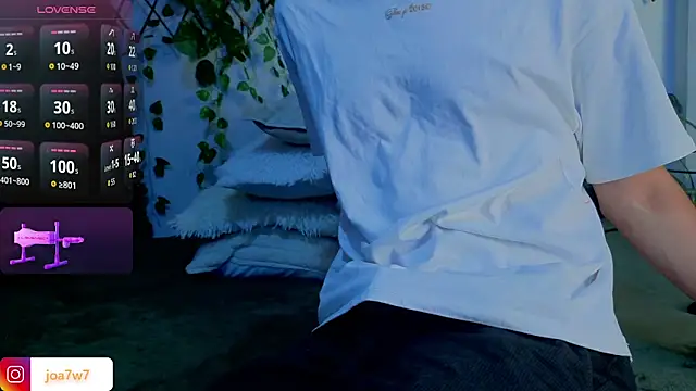 Levii Ackermann online show from 6, 11, 2025