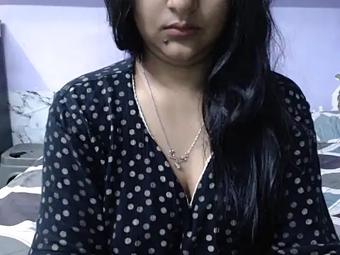 Freya nia online show from 14, 9, 2025