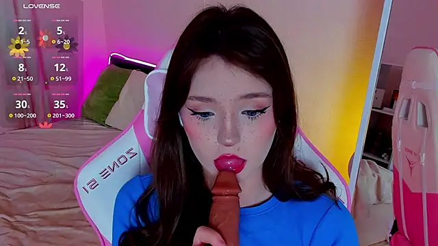 lexxxxxxi online show from 25, 11, 2025