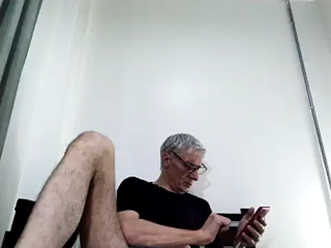BIGUNCUTHARDCOCK online show from 1, 3, 2025