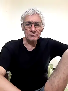 BIGUNCUTHARDCOCK online show from 5, 3, 2025