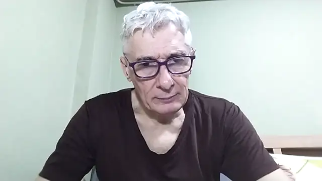 BIGUNCUTHARDCOCK online show from 2, 12, 2025