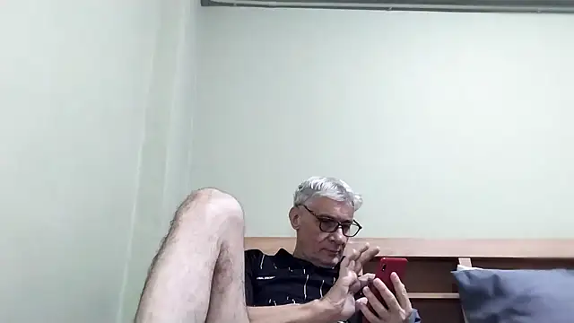 BIGUNCUTHARDCOCK online show from 7, 1, 2026