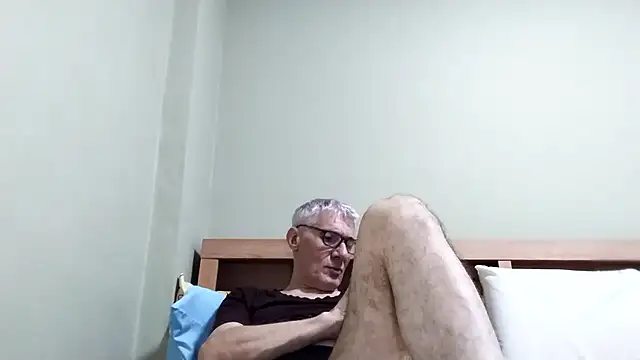 BIGUNCUTHARDCOCK online show from 17, 1, 2026