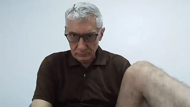 Snapshot of BIGUNCUTHARDCOCK chatting on 5, 6, 2026 BIGUNCUTHARDCOCK online show from 5, 6, 2026