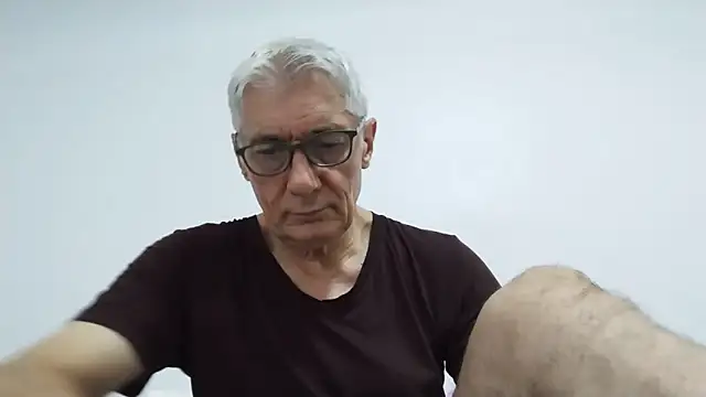 Snapshot of BIGUNCUTHARDCOCK chatting on 13, 6, 2026 BIGUNCUTHARDCOCK online show from 13, 6, 2026