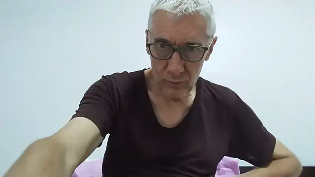 Snapshot of BIGUNCUTHARDCOCK chatting on 6, 7, 2026 BIGUNCUTHARDCOCK online show from 6, 7, 2026