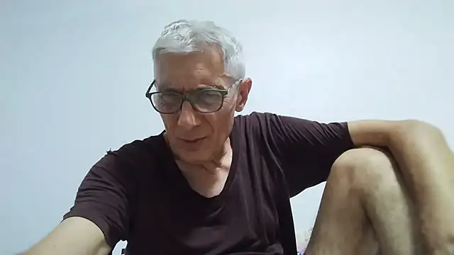 Snapshot of BIGUNCUTHARDCOCK chatting on 9, 7, 2026 BIGUNCUTHARDCOCK online show from 9, 7, 2026