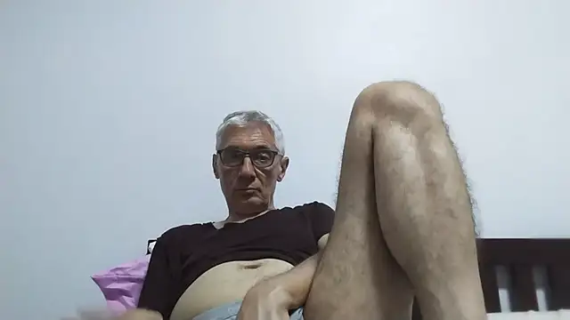 Snapshot of BIGUNCUTHARDCOCK chatting on 11, 7, 2026 BIGUNCUTHARDCOCK online show from 11, 7, 2026