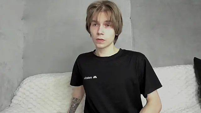 Makentoshi  online show from 19, 9, 2025