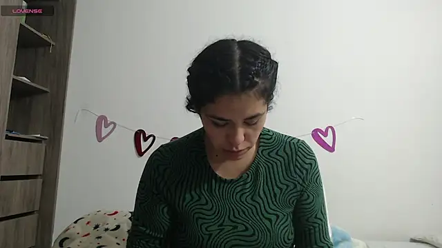 Anne purple online show from 14, 2, 2025