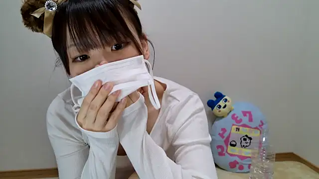 Snapshot of hi---chan- chatting on 1, 3, 2025 hi---chan- online show from 1, 3, 2025