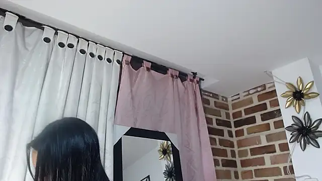 Dulce Mariie online show from 9, 6, 2026