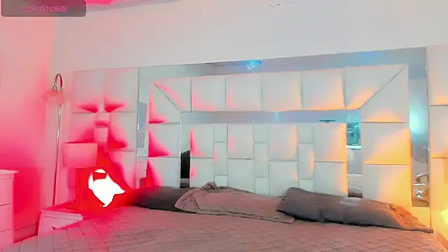 Victoria Kastelo online show from 18, 4, 2026