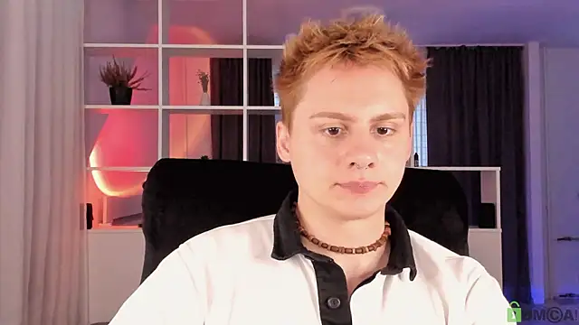 Snapshot of sunnyburn_boy chatting on 23, 6, 2026 sunnyburn boy online show from 23, 6, 2026