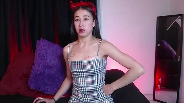  Tattoo Couple online show from 6, 2, 2025