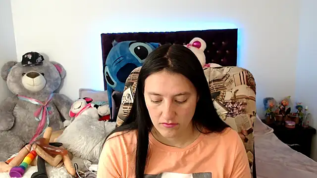 Lorenahot 06 online show from 1, 12, 2025