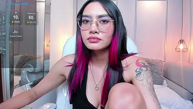 AzuraKindong online show from 15, 1, 2025