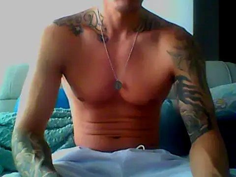 Skater29xx2 online show from 6, 2, 2025