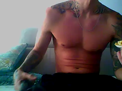 Skater29xx2 online show from 19, 2, 2025