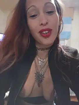 Snapshot of Zorrita_Fox chatting on 5, 7, 2026 Zorrita Fox online show from 5, 7, 2026