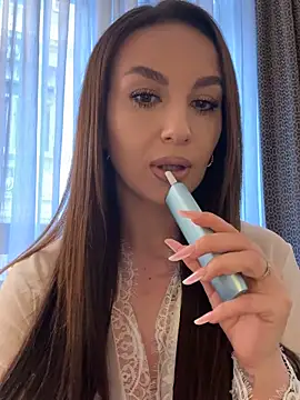 SecretSienna online show from 23, 3, 2026