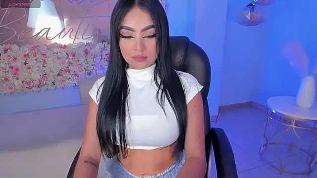 sarawinstone online show from 28, 1, 2025