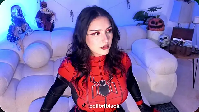 Snapshot of freya_bella_ chatting on 17, 10, 2025 freya bella online show from 17, 10, 2025